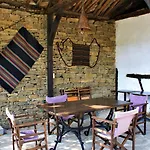 Hadjigabarevata Kashta Kır Evi Dŭlbok Dol