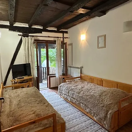 Hadjigabarevata Kashta Landhuis Dŭlbok Dol