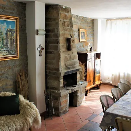 Hadjigabarevata Kashta منزل ريفي Dŭlbok Dol