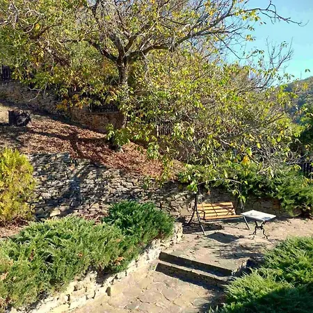 Hadjigabarevata Kashta * Dŭlbok Dol