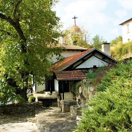 Hadjigabarevata Kashta *