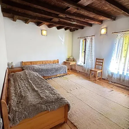 Hadjigabarevata Kashta Casa rural *