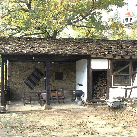 Landsted Hadjigabarevata Kashta *