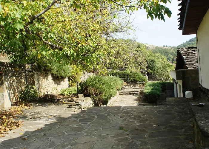 Kır Evi Hadjigabarevata Kashta *